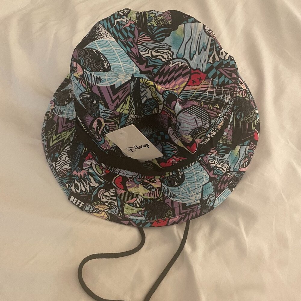 DISNEY x NEFF Mickey Mouse Graffiti Bucket Hat